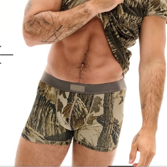 MENS REALTREE 3" BOXER BRIEF Realtree
Camo Print Skims - Picture 3 of 5